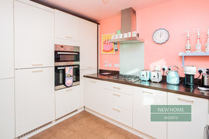 Photo 16- click for photo gallery